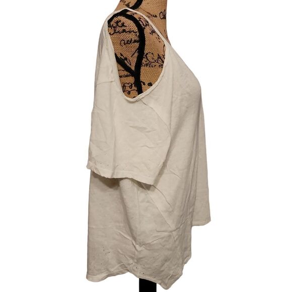 Free People Distressed Tee Size Small - Picture 7 of 8